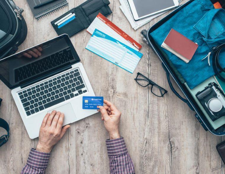 How to Boost Payment Performance in the Travel Industry